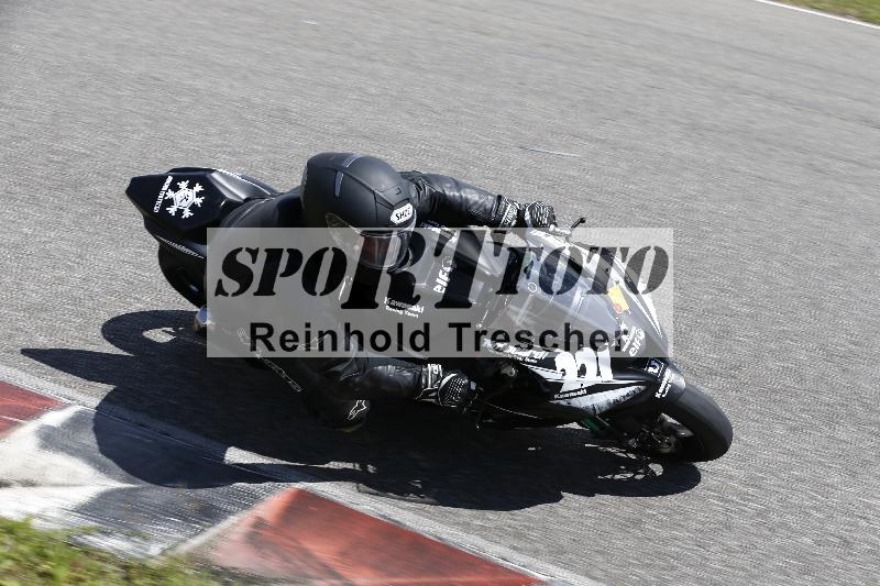 /Archiv-2024/25 30.05.2024 TZ Motorsport Training ADR/Gruppe gelb/221